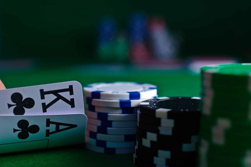 Guide complet du Live Casino et des Paris Sportifs en temps réel – Stratégies, bonus Valentine et free spins